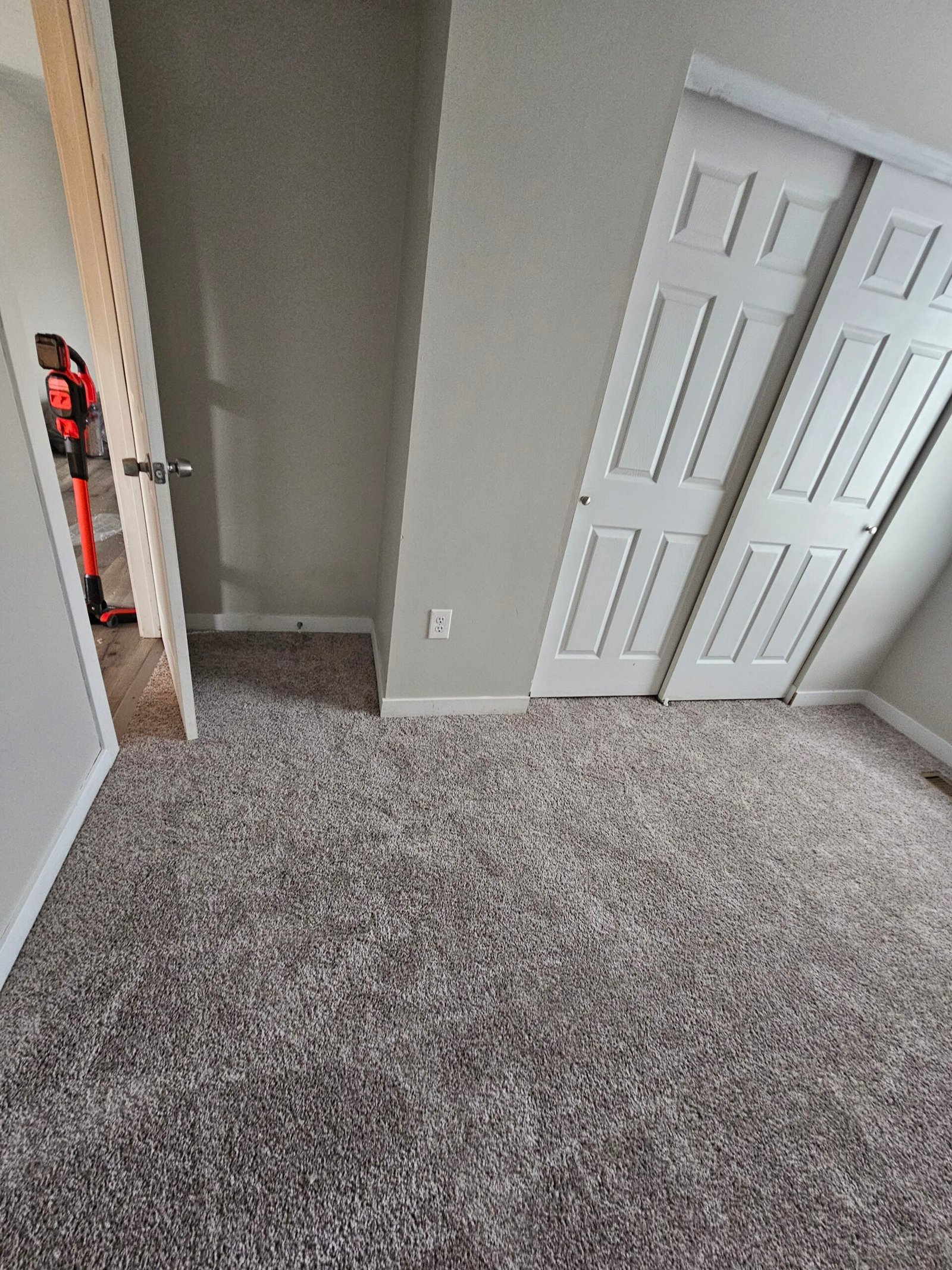 Closet & Bifold Doors
