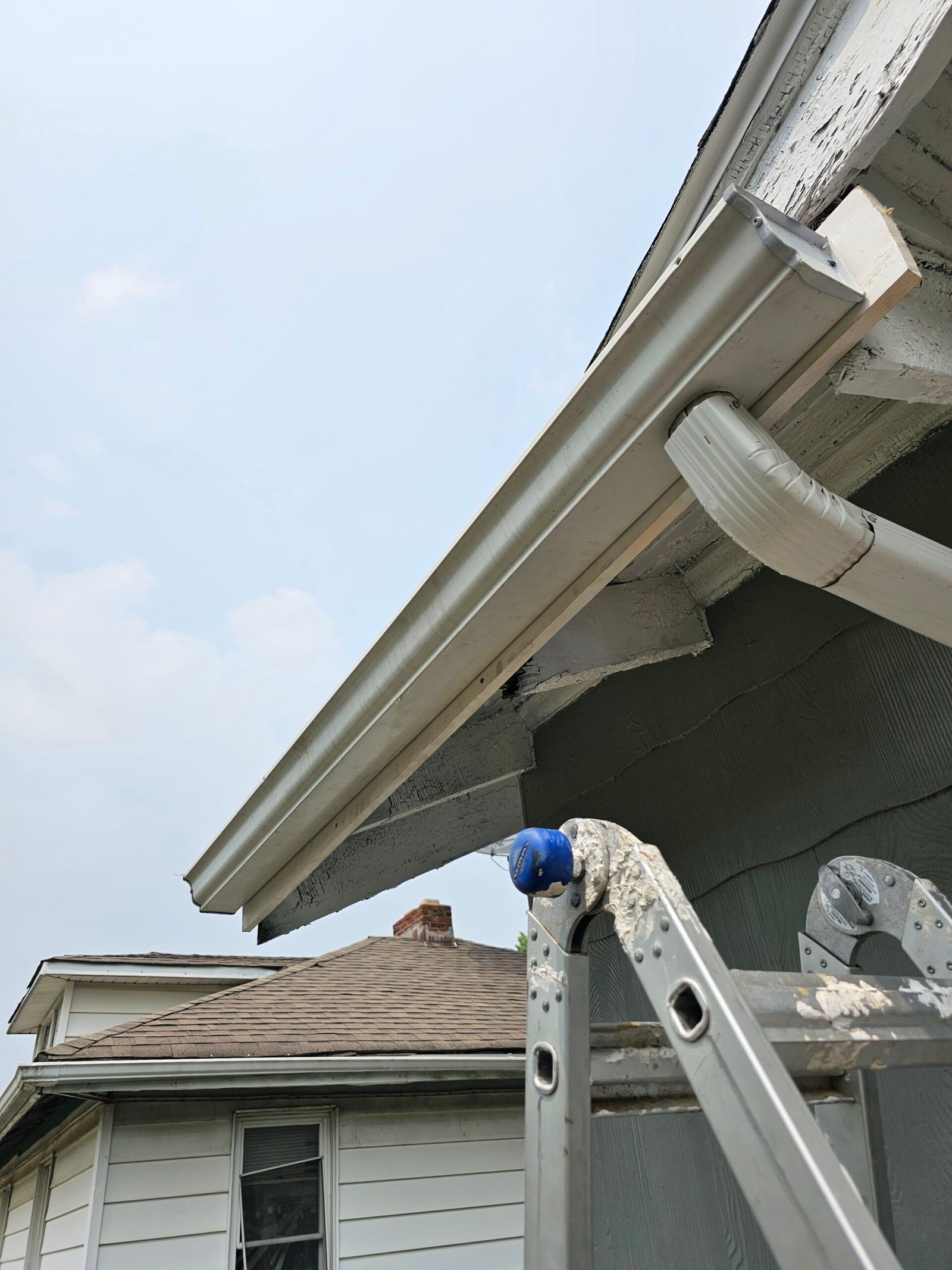 Gutter & Downspout Repair