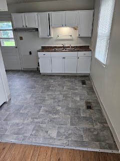 Kitchen LVP Floor Replacement